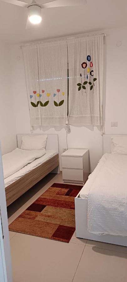עכו דירה חדשה ליד הים- Akko-Brand New Apartment Bagian luar foto