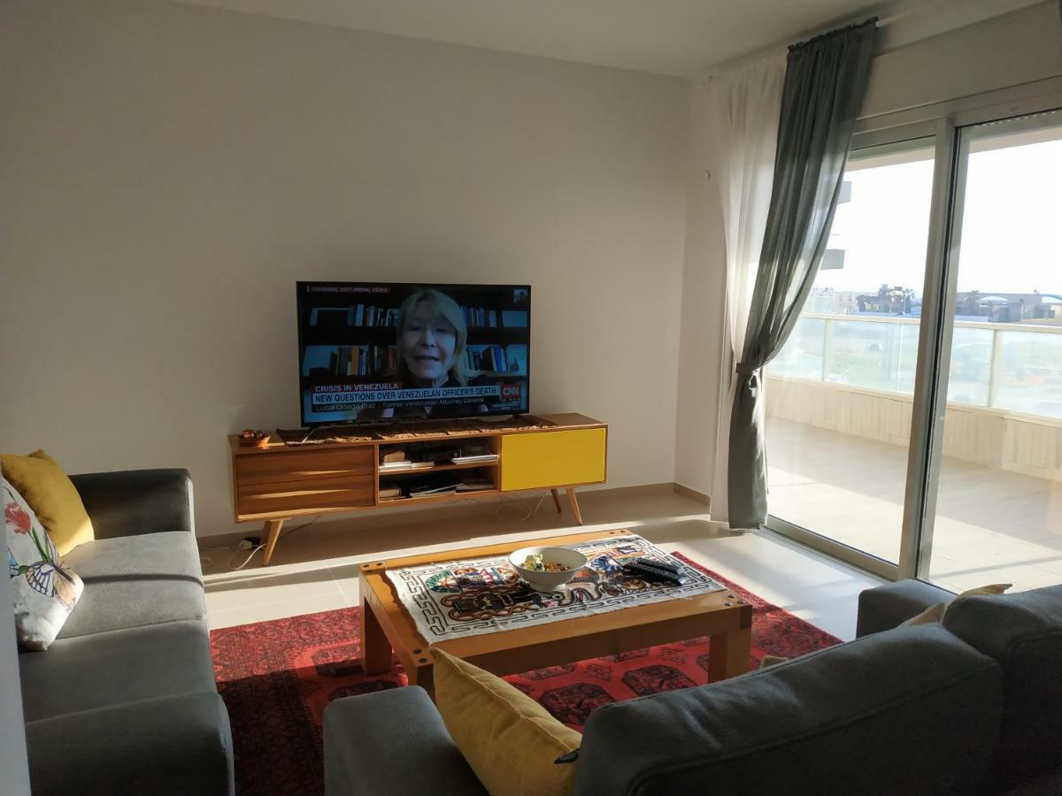 עכו דירה חדשה ליד הים- Akko-Brand New Apartment Bagian luar foto