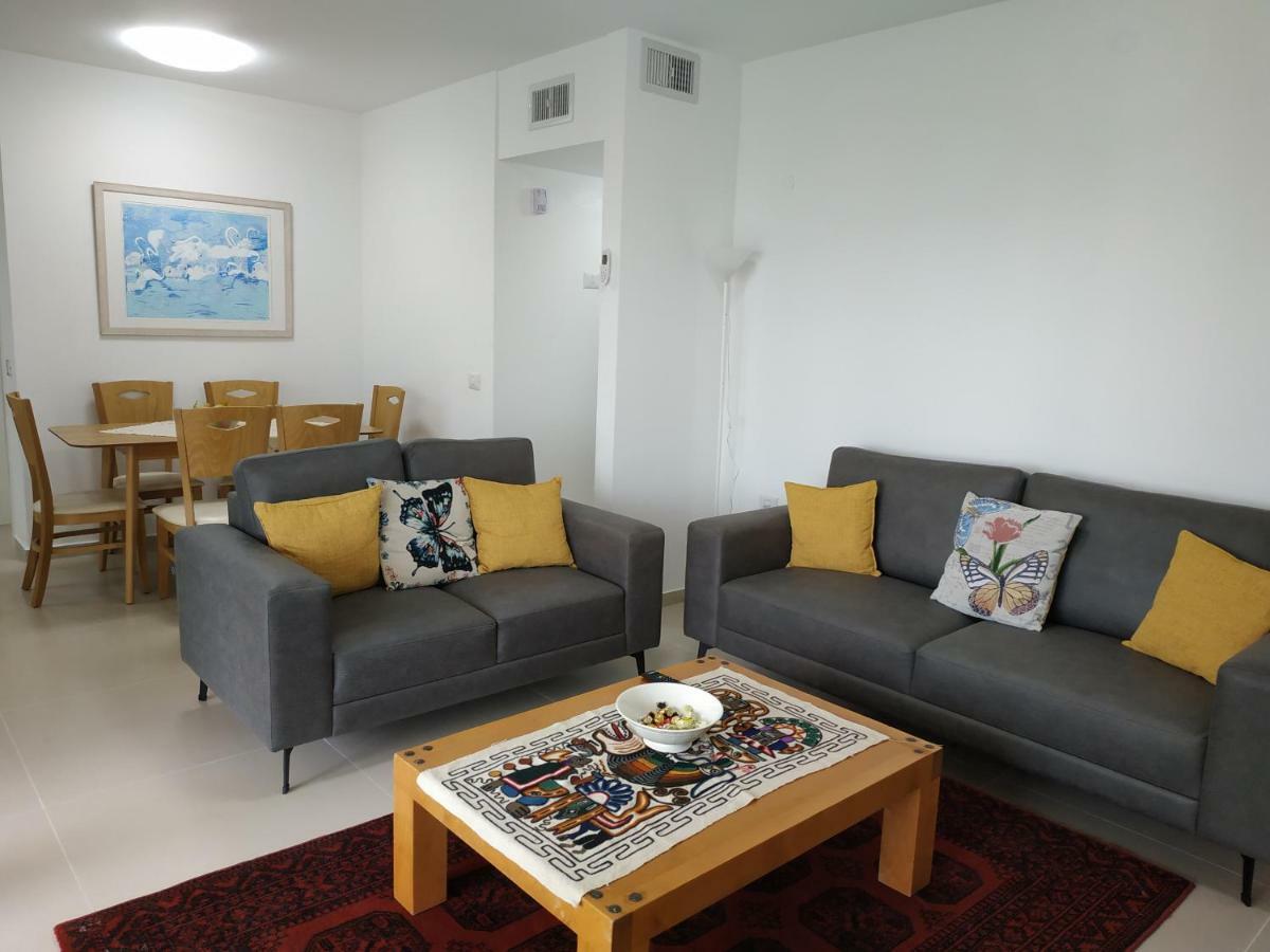 עכו דירה חדשה ליד הים- Akko-Brand New Apartment Bagian luar foto